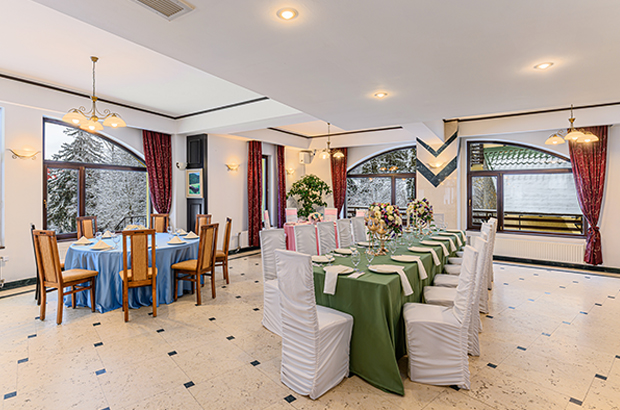 Hotel Casa Viorel Poiana Brasov | Cazare Poiana Brasov | Poiana Brasov Hotel | Cazare hotel Poiana Brasov | Oferte cazare Poiana Brasov | Hotel Poiana Brasov | Poiana Brasov cazare | Restaurant Poiana Brasov | Poiana Brasov restaurant | Evenimente coporate Poiana Brasov | Organizare evenimente Poiana Brasov | Sala de conferinte Poiana Brasov