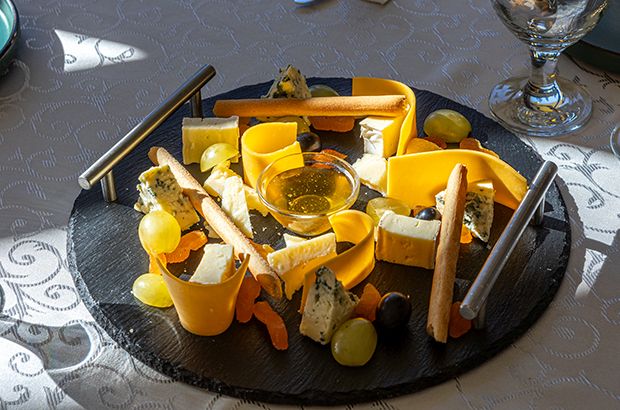 Hotel Casa Viorel Poiana Brasov | Cazare Poiana Brasov | Poiana Brasov Hotel | Cazare hotel Poiana Brasov | Oferte cazare Poiana Brasov | Hotel Poiana Brasov | Poiana Brasov cazare | Restaurant Poiana Brasov | Poiana Brasov restaurant | Evenimente coporate Poiana Brasov | Organizare evenimente Poiana Brasov | Sala de conferinte Poiana Brasov