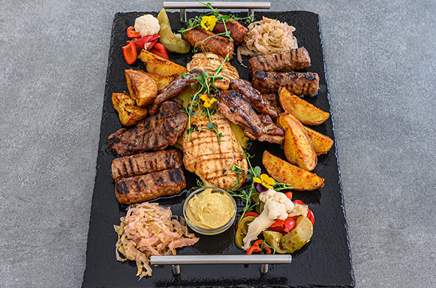 Hotel Casa Viorel Poiana Brasov | Cazare Poiana Brasov | Poiana Brasov Hotel | Cazare hotel Poiana Brasov | Oferte cazare Poiana Brasov | Hotel Poiana Brasov | Poiana Brasov cazare | Restaurant Poiana Brasov | Poiana Brasov restaurant | Evenimente coporate Poiana Brasov | Organizare evenimente Poiana Brasov | Sala de conferinte Poiana Brasov