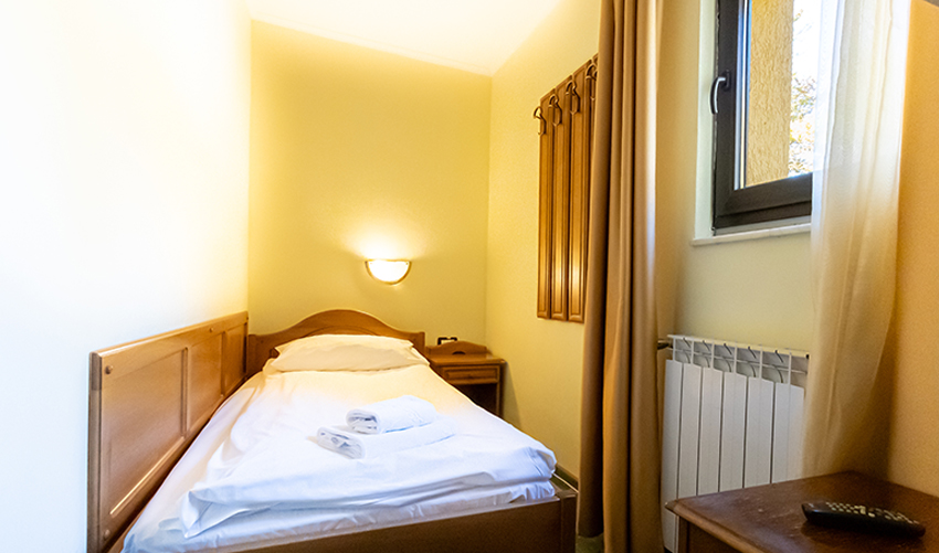 Hotel Casa Viorel Poiana Brasov | Cazare Poiana Brasov | Poiana Brasov Hotel | Cazare hotel Poiana Brasov | Oferte cazare Poiana Brasov | Hotel Poiana Brasov | Poiana Brasov cazare | Restaurant Poiana Brasov | Poiana Brasov restaurant | Evenimente coporate Poiana Brasov | Organizare evenimente Poiana Brasov | Sala de conferinte Poiana Brasov