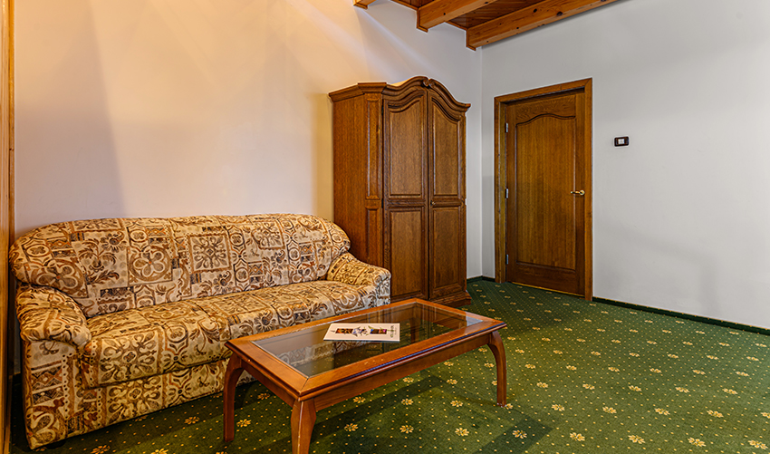 Hotel Casa Viorel Poiana Brasov | Cazare Poiana Brasov | Poiana Brasov Hotel | Cazare hotel Poiana Brasov | Oferte cazare Poiana Brasov | Hotel Poiana Brasov | Poiana Brasov cazare | Restaurant Poiana Brasov | Poiana Brasov restaurant | Evenimente coporate Poiana Brasov | Organizare evenimente Poiana Brasov | Sala de conferinte Poiana Brasov