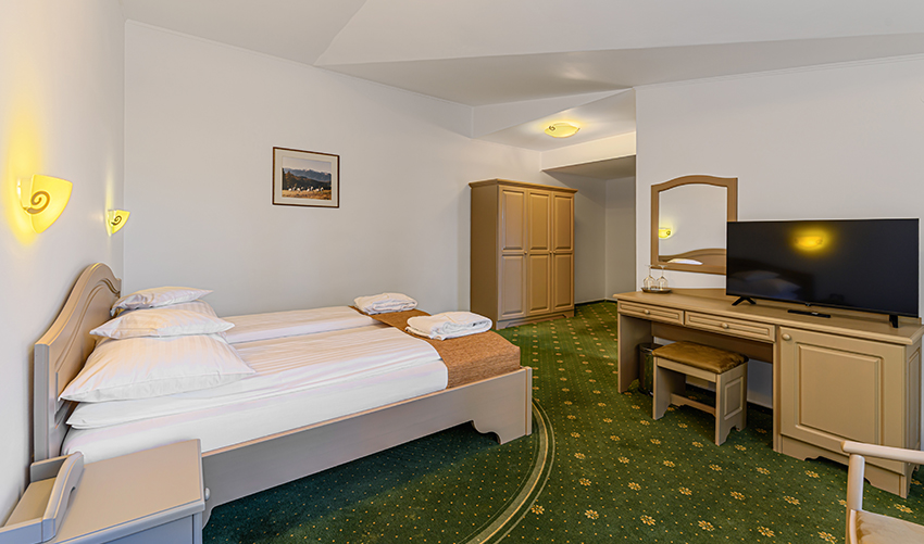 Hotel Casa Viorel Poiana Brasov | Cazare Poiana Brasov | Poiana Brasov Hotel | Cazare hotel Poiana Brasov | Oferte cazare Poiana Brasov | Hotel Poiana Brasov | Poiana Brasov cazare | Restaurant Poiana Brasov | Poiana Brasov restaurant | Evenimente coporate Poiana Brasov | Organizare evenimente Poiana Brasov | Sala de conferinte Poiana Brasov