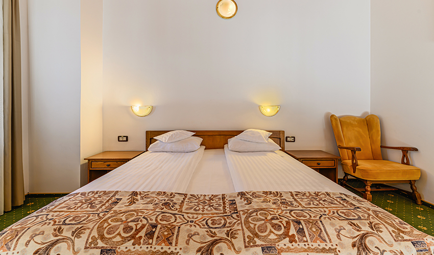 Hotel Casa Viorel Poiana Brasov | Cazare Poiana Brasov | Poiana Brasov Hotel | Cazare hotel Poiana Brasov | Oferte cazare Poiana Brasov | Hotel Poiana Brasov | Poiana Brasov cazare | Restaurant Poiana Brasov | Poiana Brasov restaurant | Evenimente coporate Poiana Brasov | Organizare evenimente Poiana Brasov | Sala de conferinte Poiana Brasov