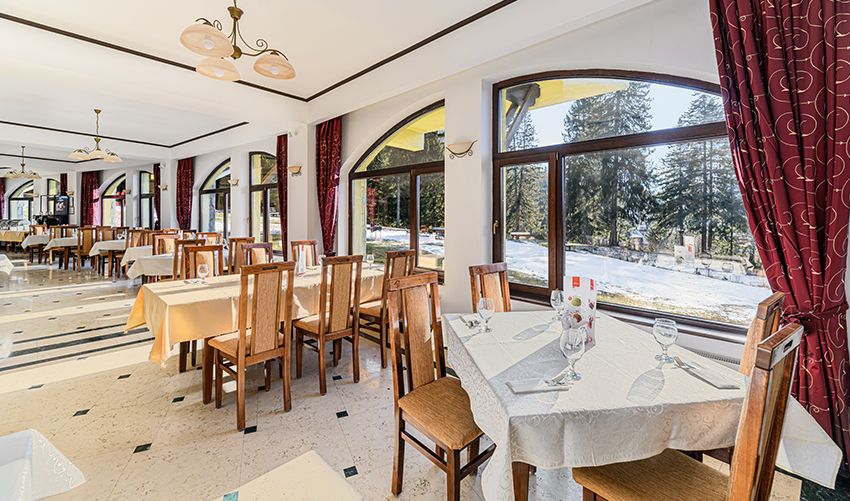 Hotel Casa Viorel Poiana Brasov | Cazare Poiana Brasov | Poiana Brasov Hotel | Cazare hotel Poiana Brasov | Oferte cazare Poiana Brasov | Hotel Poiana Brasov | Poiana Brasov cazare | Restaurant Poiana Brasov | Poiana Brasov restaurant | Evenimente coporate Poiana Brasov | Organizare evenimente Poiana Brasov | Sala de conferinte Poiana Brasov