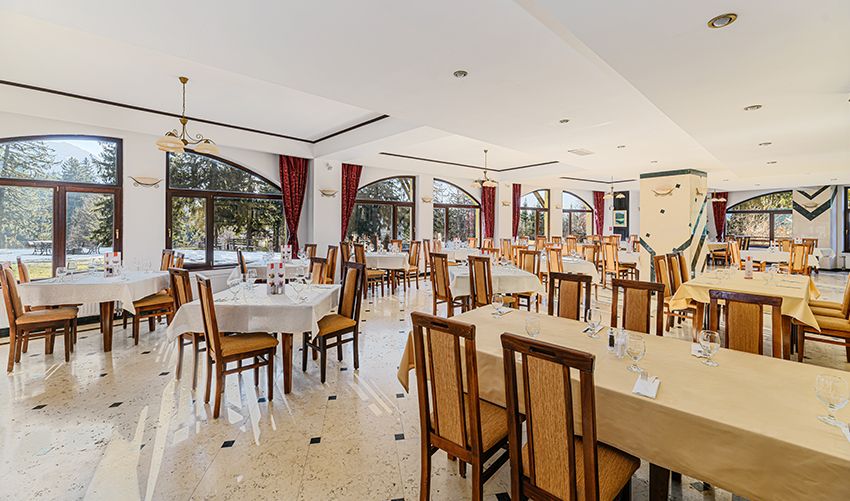 Hotel Casa Viorel Poiana Brasov | Cazare Poiana Brasov | Poiana Brasov Hotel | Cazare hotel Poiana Brasov | Oferte cazare Poiana Brasov | Hotel Poiana Brasov | Poiana Brasov cazare | Restaurant Poiana Brasov | Poiana Brasov restaurant | Evenimente coporate Poiana Brasov | Organizare evenimente Poiana Brasov | Sala de conferinte Poiana Brasov