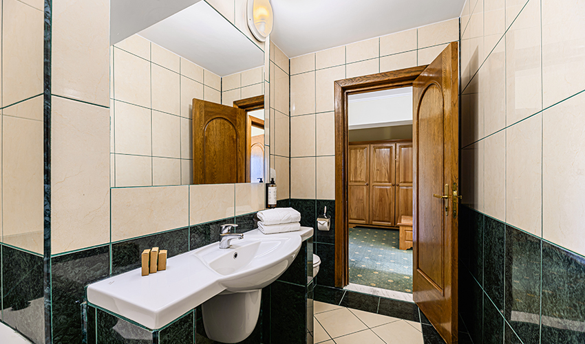 Hotel Casa Viorel Poiana Brasov | Cazare Poiana Brasov | Poiana Brasov Hotel | Cazare hotel Poiana Brasov | Oferte cazare Poiana Brasov | Hotel Poiana Brasov | Poiana Brasov cazare | Restaurant Poiana Brasov | Poiana Brasov restaurant | Evenimente coporate Poiana Brasov | Organizare evenimente Poiana Brasov | Sala de conferinte Poiana Brasov