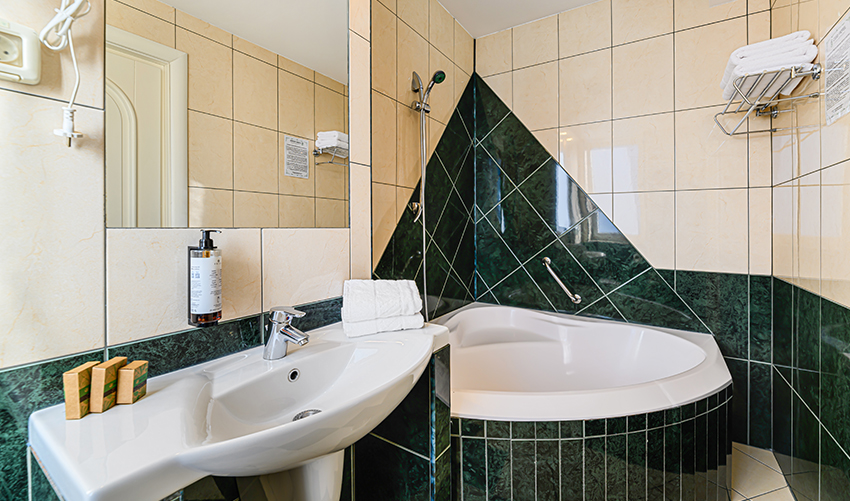 Hotel Casa Viorel Poiana Brasov | Cazare Poiana Brasov | Poiana Brasov Hotel | Cazare hotel Poiana Brasov | Oferte cazare Poiana Brasov | Hotel Poiana Brasov | Poiana Brasov cazare | Restaurant Poiana Brasov | Poiana Brasov restaurant | Evenimente coporate Poiana Brasov | Organizare evenimente Poiana Brasov | Sala de conferinte Poiana Brasov